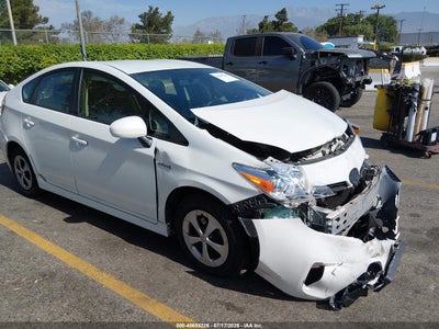 TOYOTA PRIUS 2012