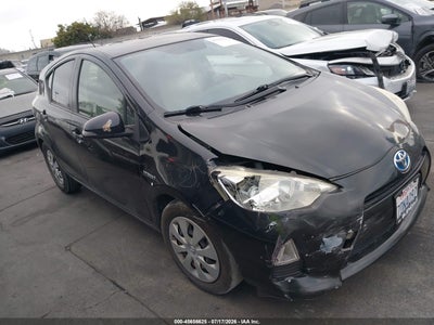 TOYOTA PRIUS C 2013