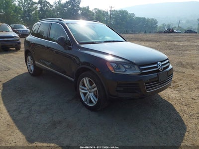 VOLKSWAGEN TOUAREG 2012