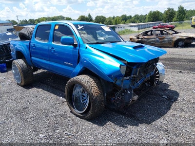 TOYOTA TACOMA 2011