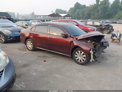 VOLKSWAGEN PASSAT 2013