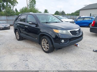 KIA SORENTO 2011