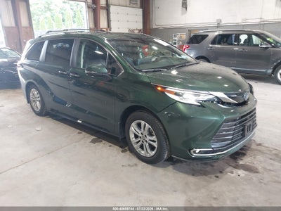 TOYOTA SIENNA 2023