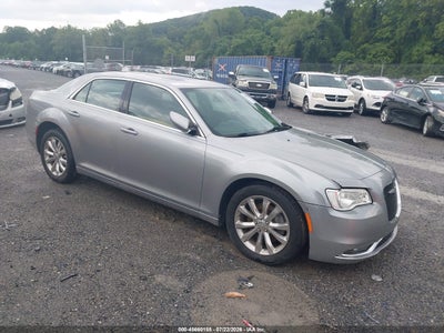 CHRYSLER 300 2016