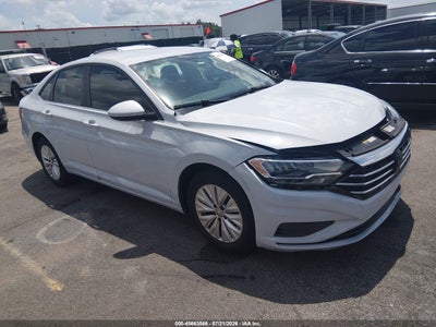 VOLKSWAGEN JETTA 2019