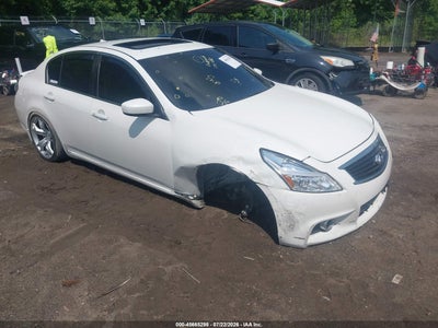 INFINITI G37 2012