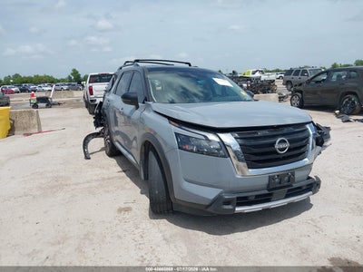 NISSAN PATHFINDER 2025