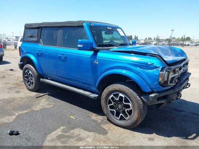 FORD BRONCO 2021