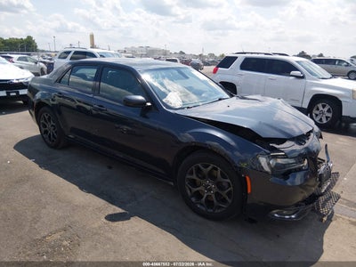 CHRYSLER 300 2018