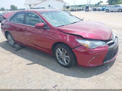TOYOTA CAMRY 2015
