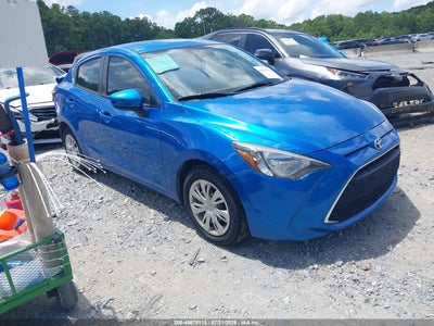 TOYOTA YARIS 2019