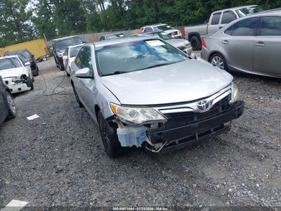 TOYOTA CAMRY 2014
