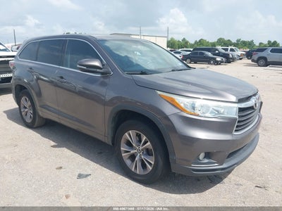 TOYOTA HIGHLANDER 2016