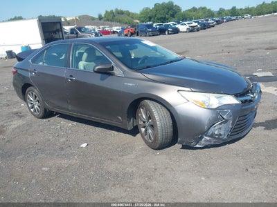 TOYOTA CAMRY HYBRID 2015