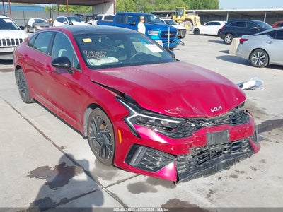 KIA K5 2025