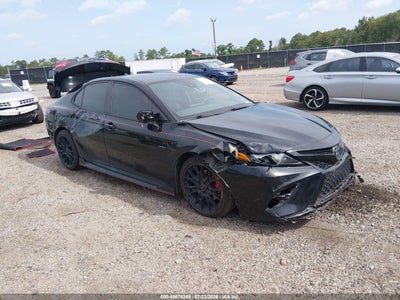 TOYOTA CAMRY 2021