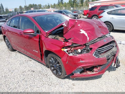 FORD FUSION HYBRID 2017
