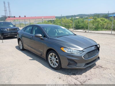 FORD FUSION HYBRID 2019