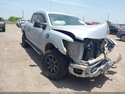 NISSAN TITAN XD 2017