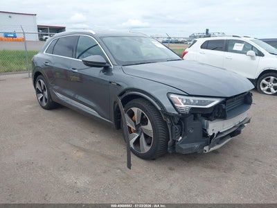 AUDI E-TRON 2019