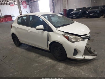 TOYOTA YARIS 2015