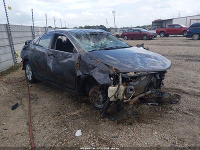 TOYOTA CAMRY 2013