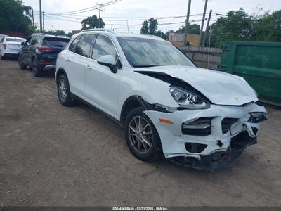 PORSCHE CAYENNE 2016
