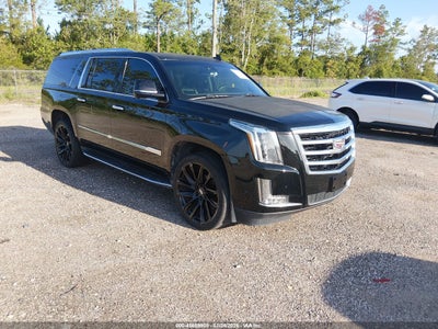 CADILLAC ESCALADE ESV 2017