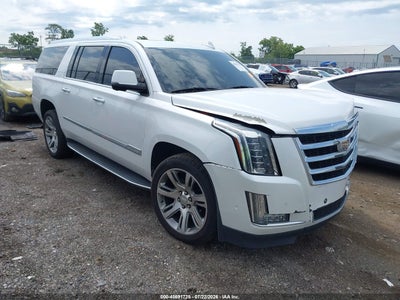 CADILLAC ESCALADE ESV 2019