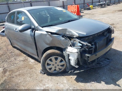 KIA RIO 2021