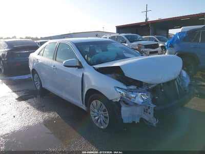 TOYOTA CAMRY 2014