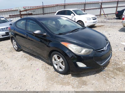 HYUNDAI ELANTRA 2013