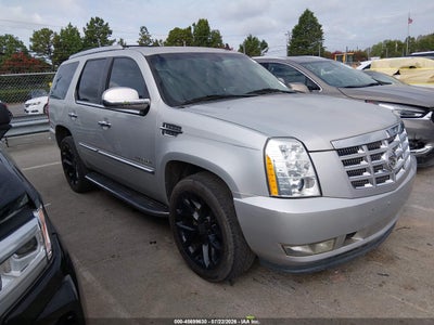 CADILLAC ESCALADE 2011