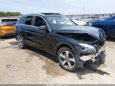 MERCEDES-BENZ GLC 300 2019
