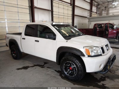 NISSAN TITAN 2004
