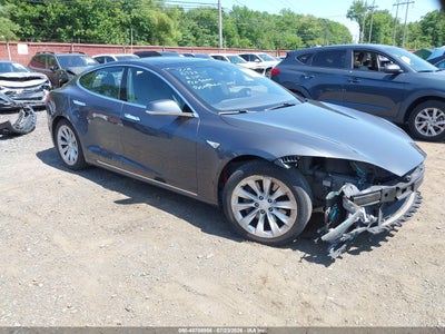 TESLA MODEL S 2016