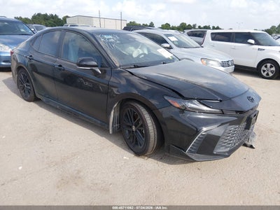 TOYOTA CAMRY 2025