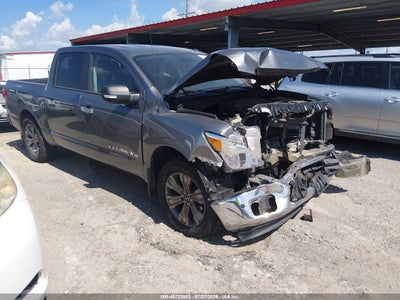 NISSAN TITAN 2018