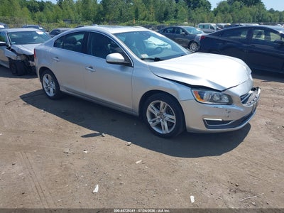 VOLVO S60 2015