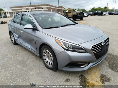 HYUNDAI SONATA LIMITED HYBRID 2017