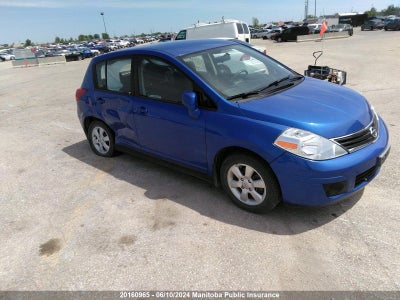 NISSAN VERSA 2010