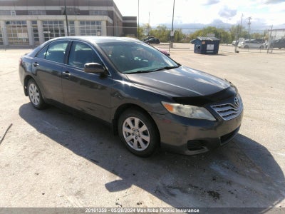 TOYOTA CAMRY 2010