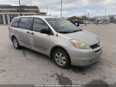 TOYOTA SIENNA CE V6 2004