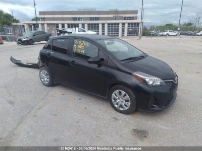 TOYOTA YARIS 2015