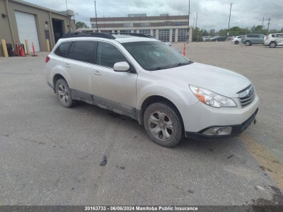 SUBARU OUTBACK 2011