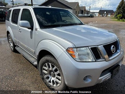 NISSAN PATHFINDER 2011