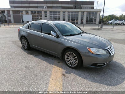 CHRYSLER 200 LIMITED V6 2013