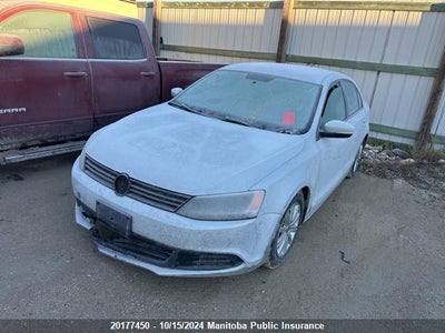 VOLKSWAGEN JETTA 2011