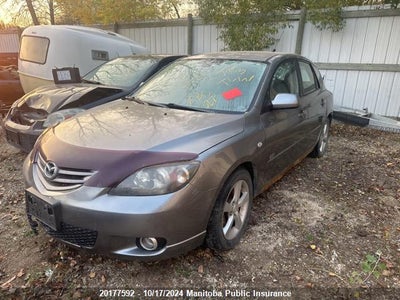 MAZDA 3 2004