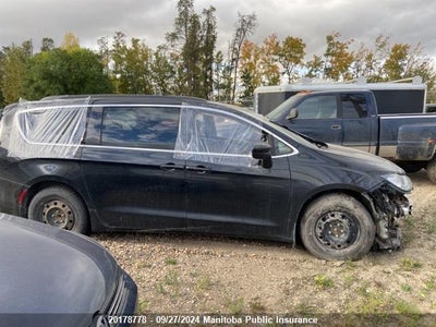 CHRYSLER PACIFICA 2018